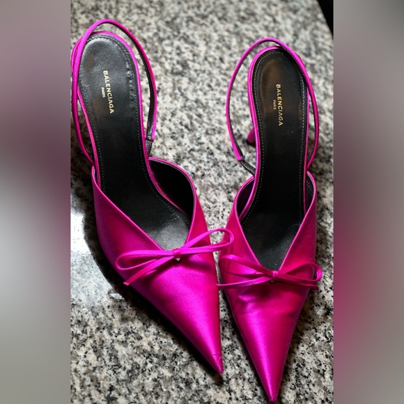 Balenciaga Heel - Picture 1 of 5